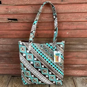 004 Trisha - Blank Slate w/ Cocoa Navajo
