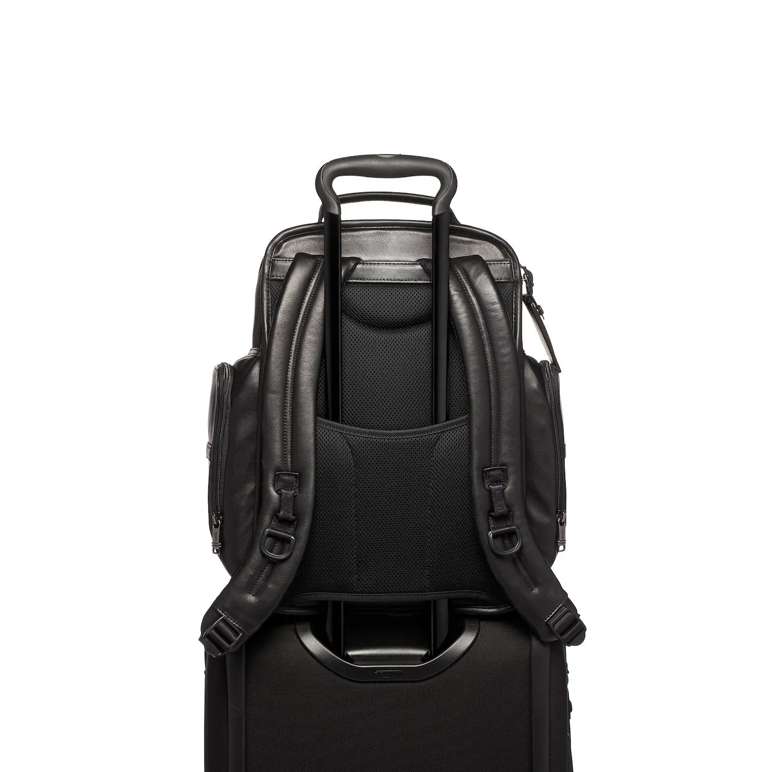 Alpha 3 Brief Pack Leather