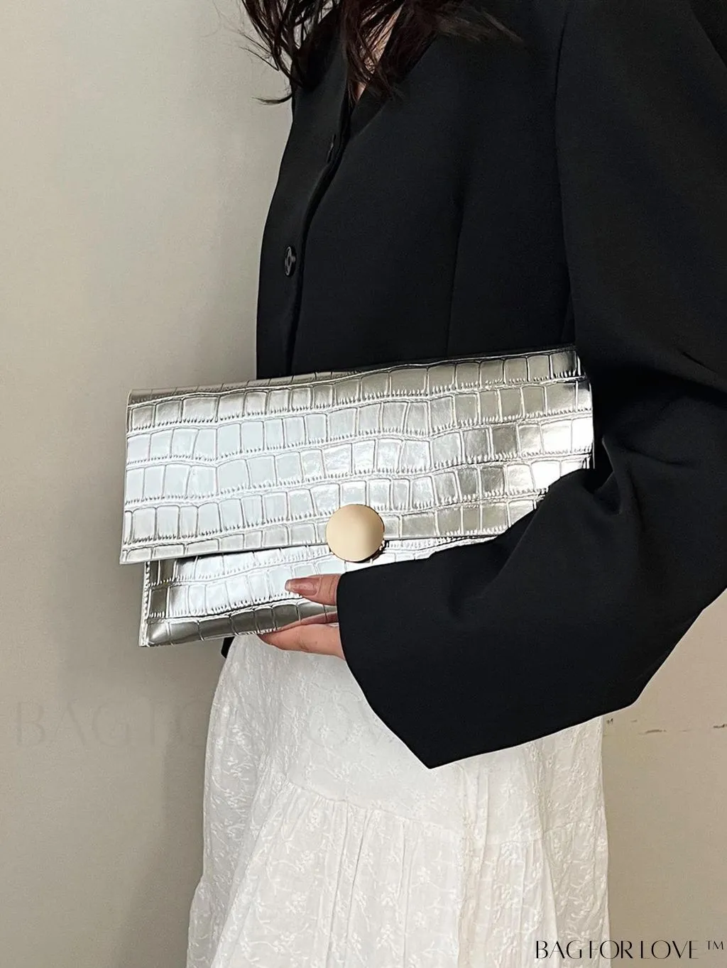 BagForLove - Black Crocodile Embossed Envelope Bag: Elegant PU Finish