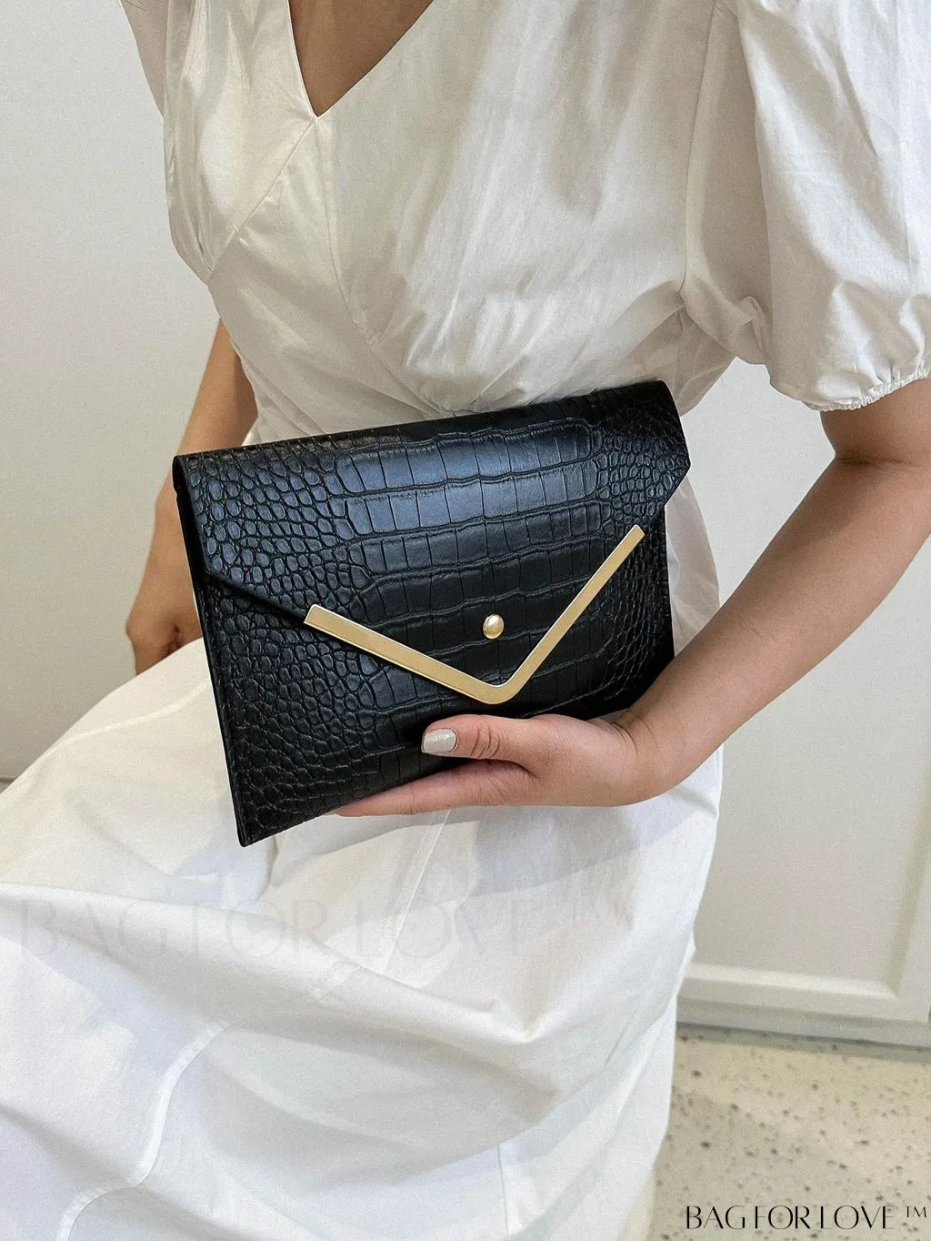 BagForLove - Chic Crocodile Embossed Envelope Clutch with Metal Edge - Solid Color