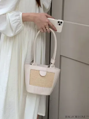 BagForLove - Classic Woven Straw Bucket Handbag - Timeless Vintage Charm