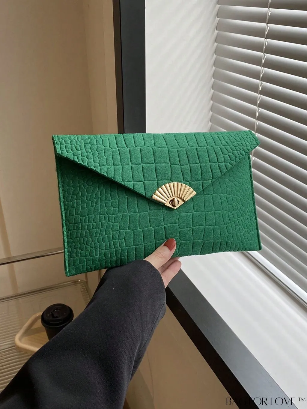 BagForLove - Crocodile Embossed Flap Envelope Bag - Stylish Polyester Fashion Accessory