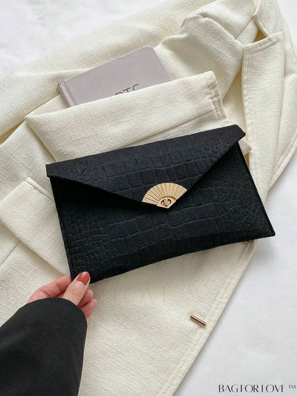 BagForLove - Crocodile Embossed Flap Envelope Bag - Stylish Polyester Fashion Accessory