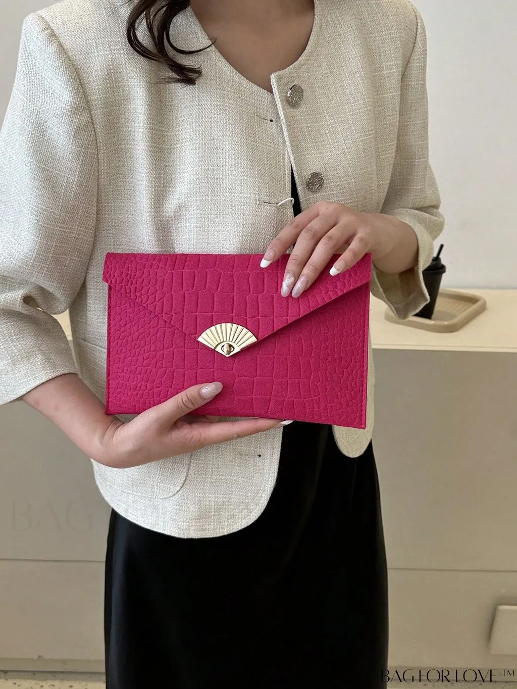 BagForLove - Crocodile Embossed Flap Envelope Bag - Stylish Polyester Fashion Accessory