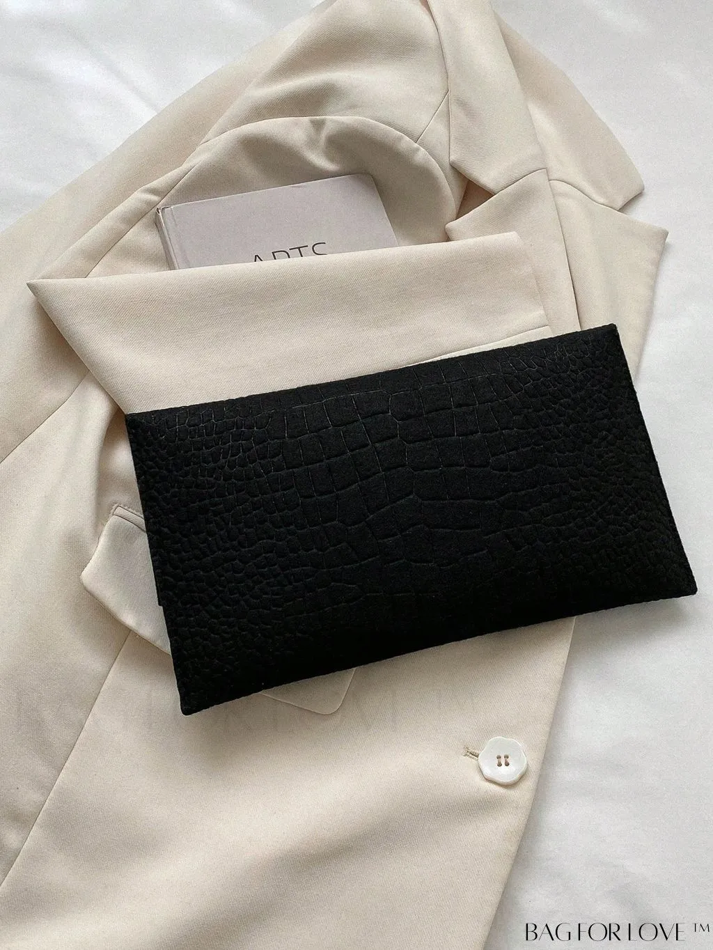 BagForLove - Crocodile Embossed Heart Flap Envelope Bag - Medium Size