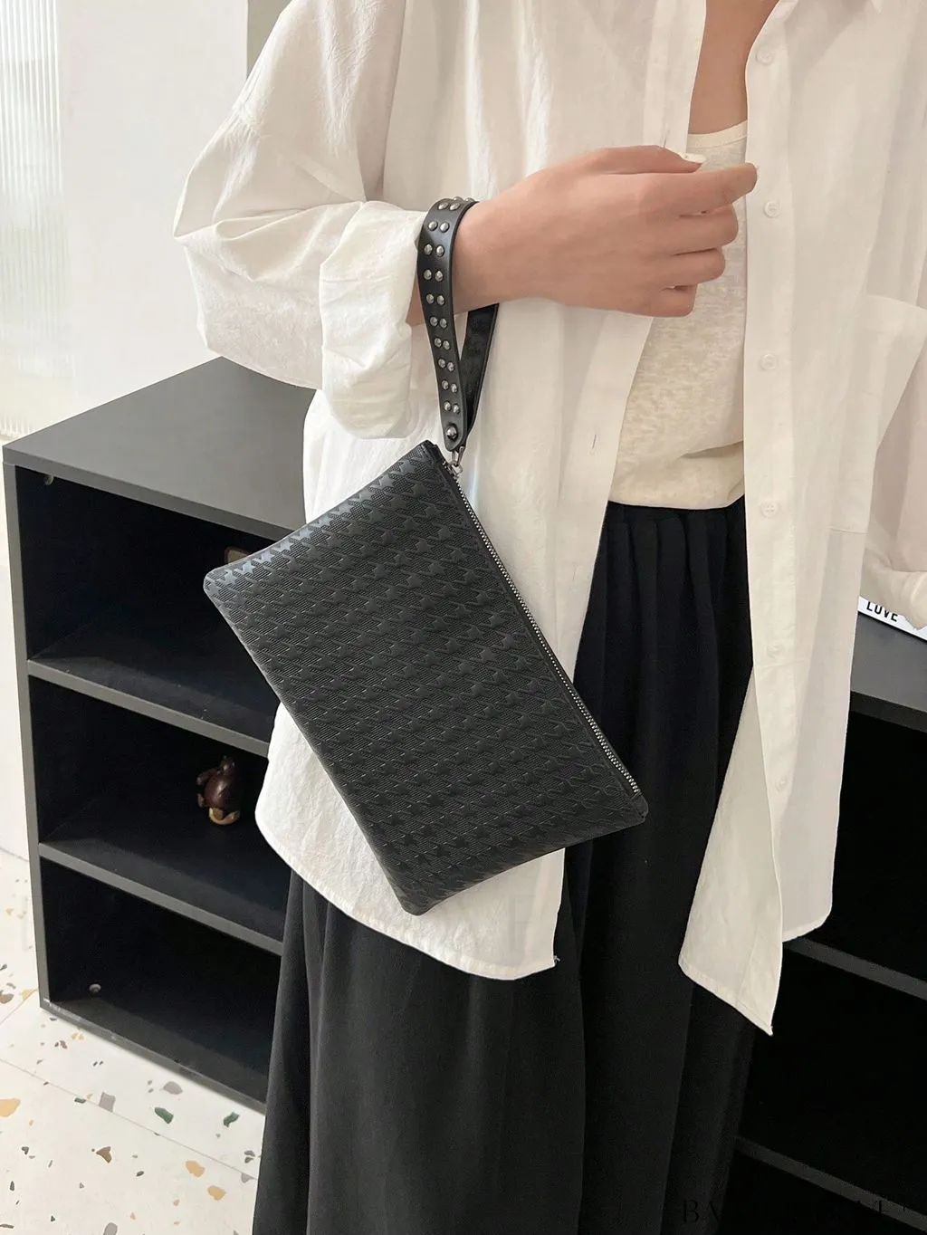 BagForLove - Crocodile Embossed PU Square Bag for Everyday Use