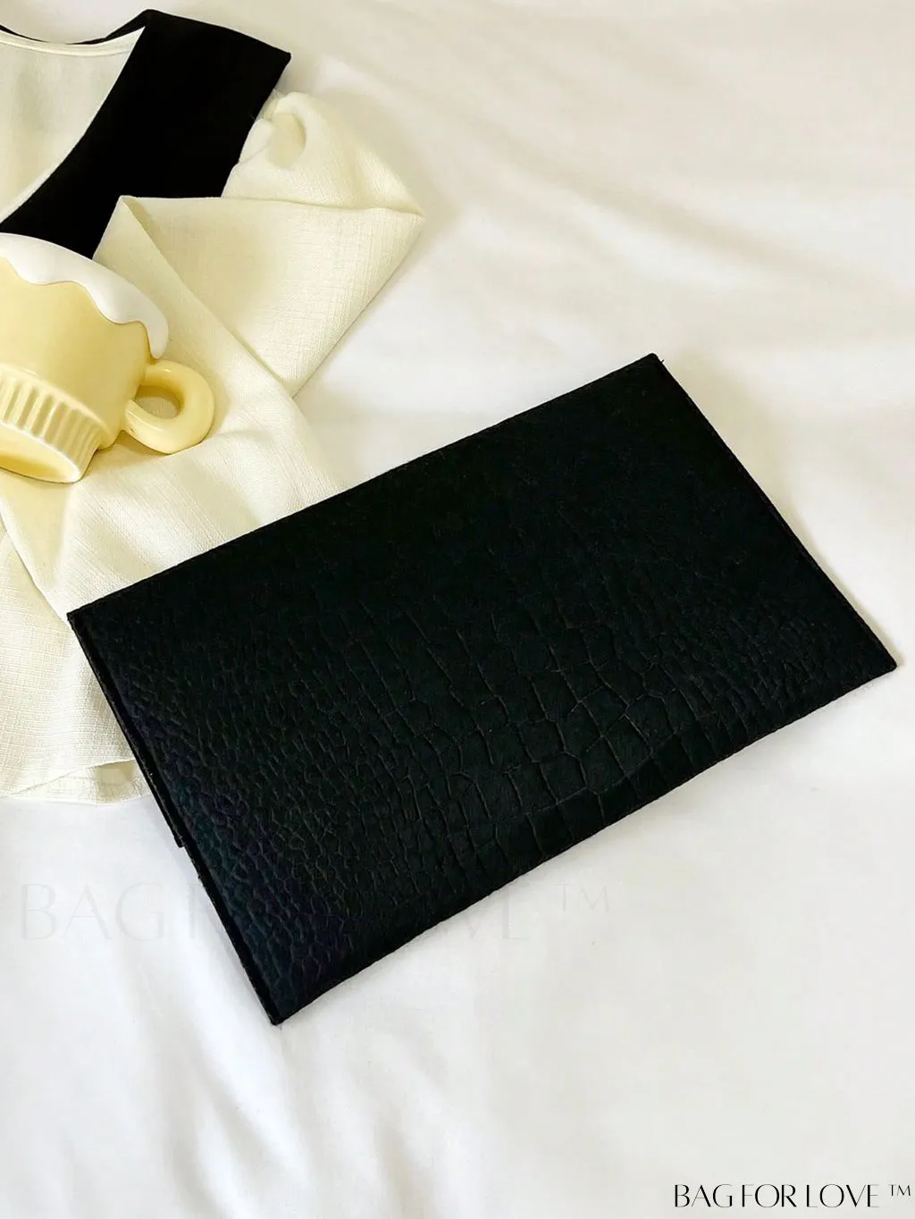BagForLove - Green Crocodile-Embossed Envelope Bag with Metal Decor - Elegance Redefined