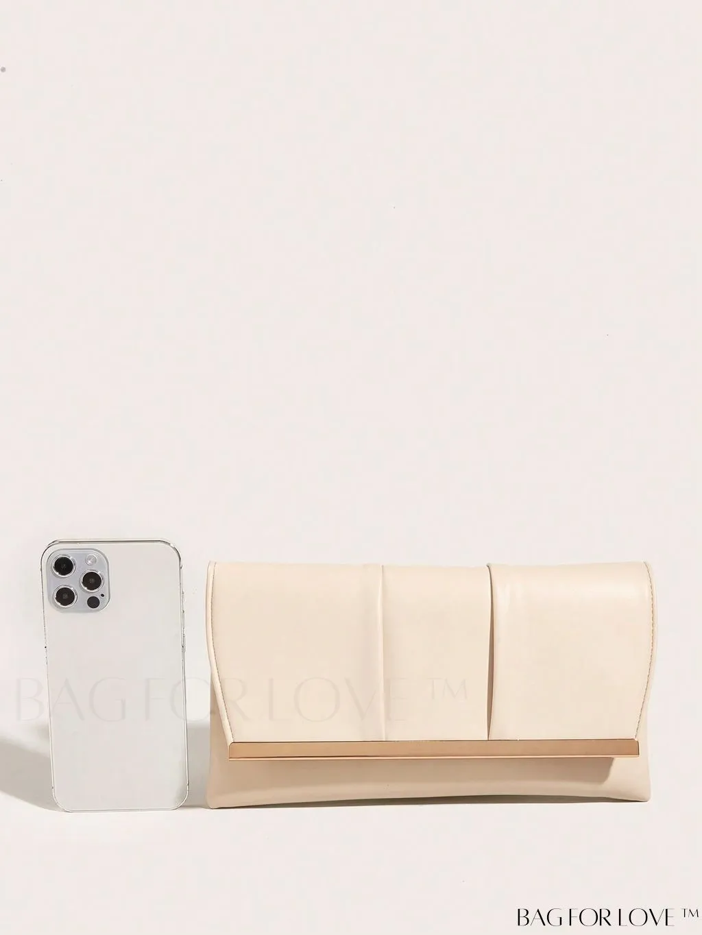 BagForLove - Ruched Detail Metal Envelope Bag for Elegant Home Decor