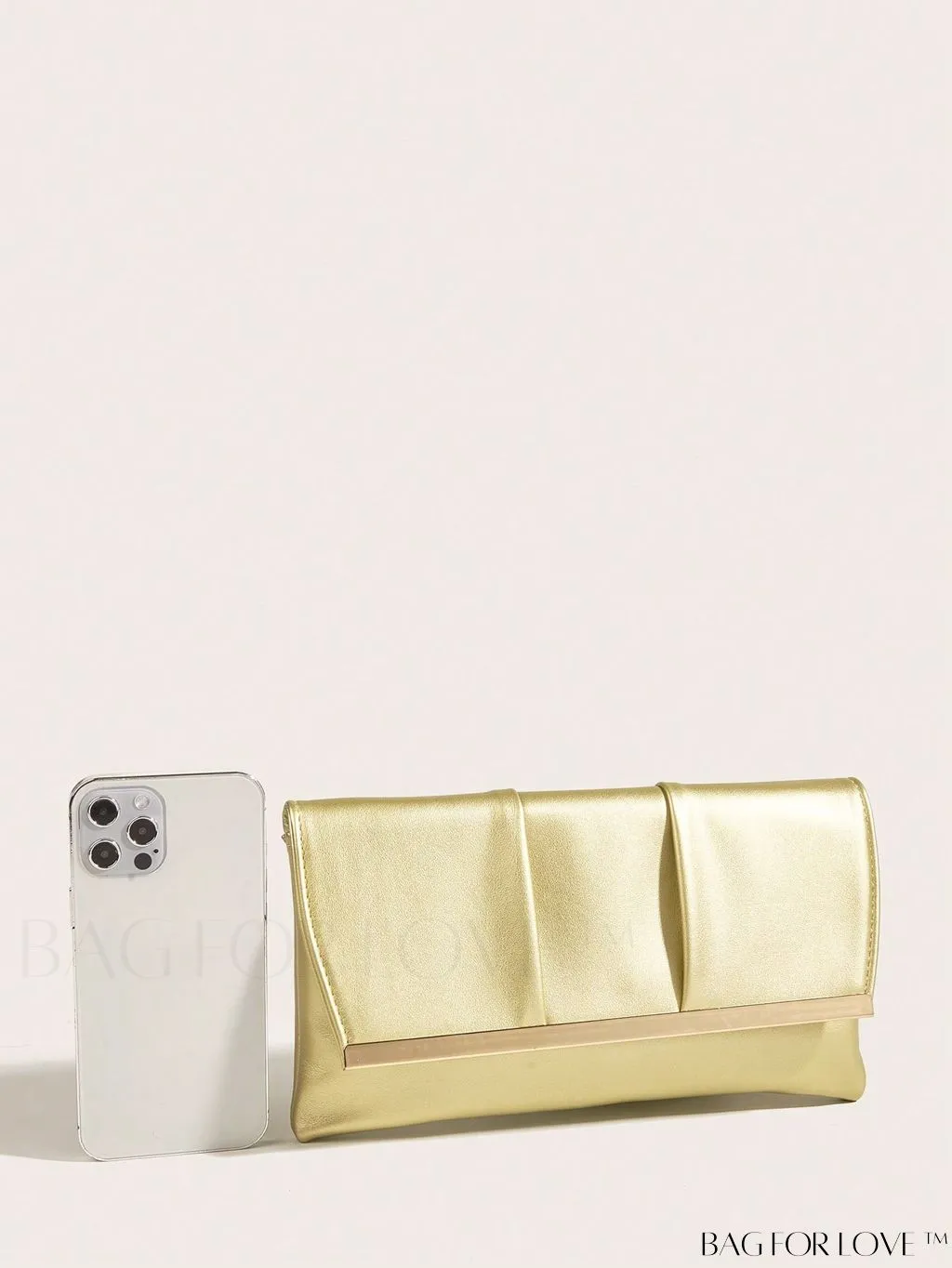 BagForLove - Ruched Detail Metal Envelope Bag for Elegant Home Decor