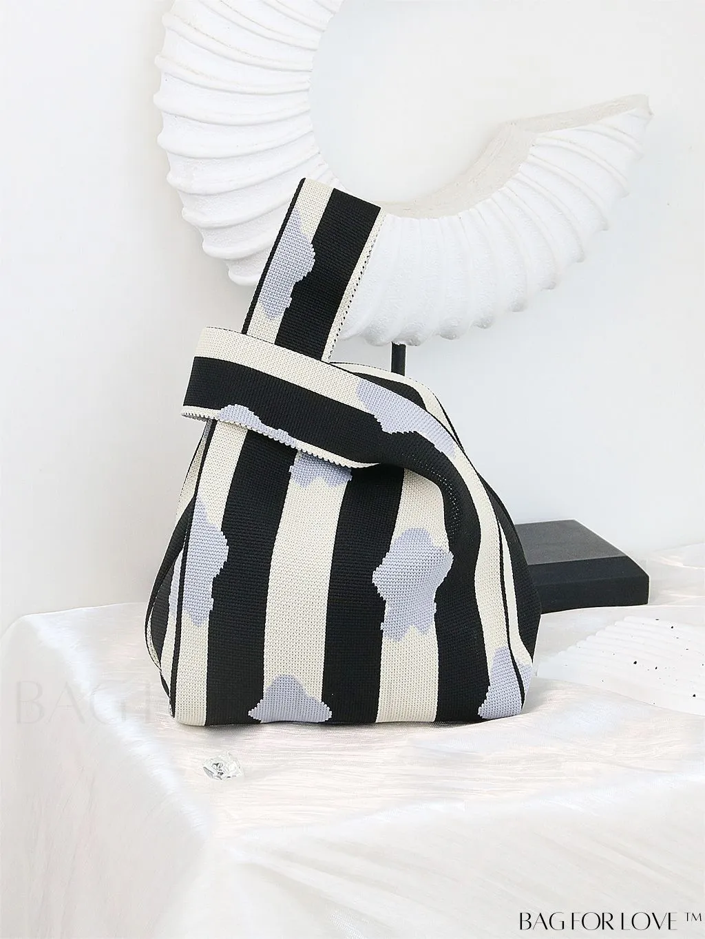 BagForLove - Stylish Striped Knitted Handbag: Colorful and Unique Pattern, Perfect for Beach Vacation, Womens Fashion