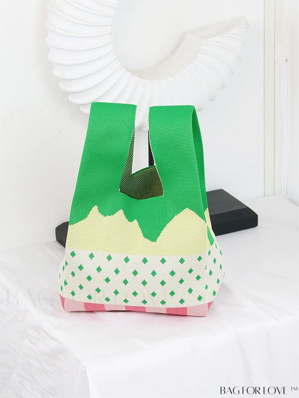BagForLove - Stylish Striped Knitted Handbag: Colorful and Unique Pattern, Perfect for Beach Vacation, Womens Fashion
