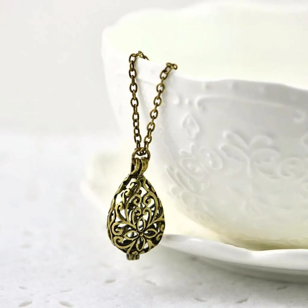 Bronze Teardrop Filigree Necklace