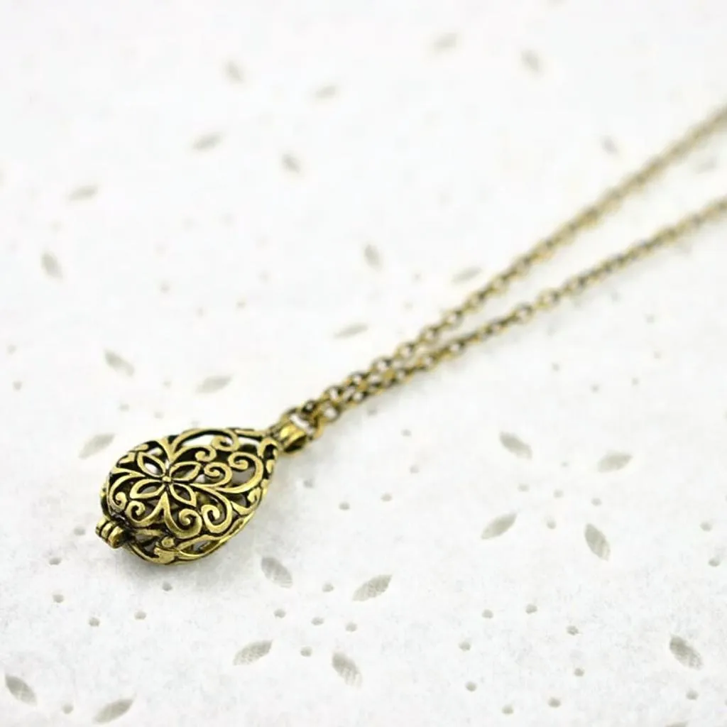 Bronze Teardrop Filigree Necklace
