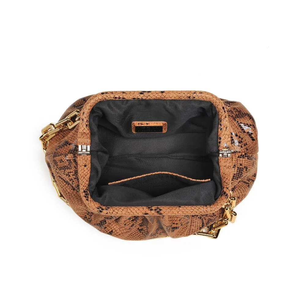 Cassie Clutch