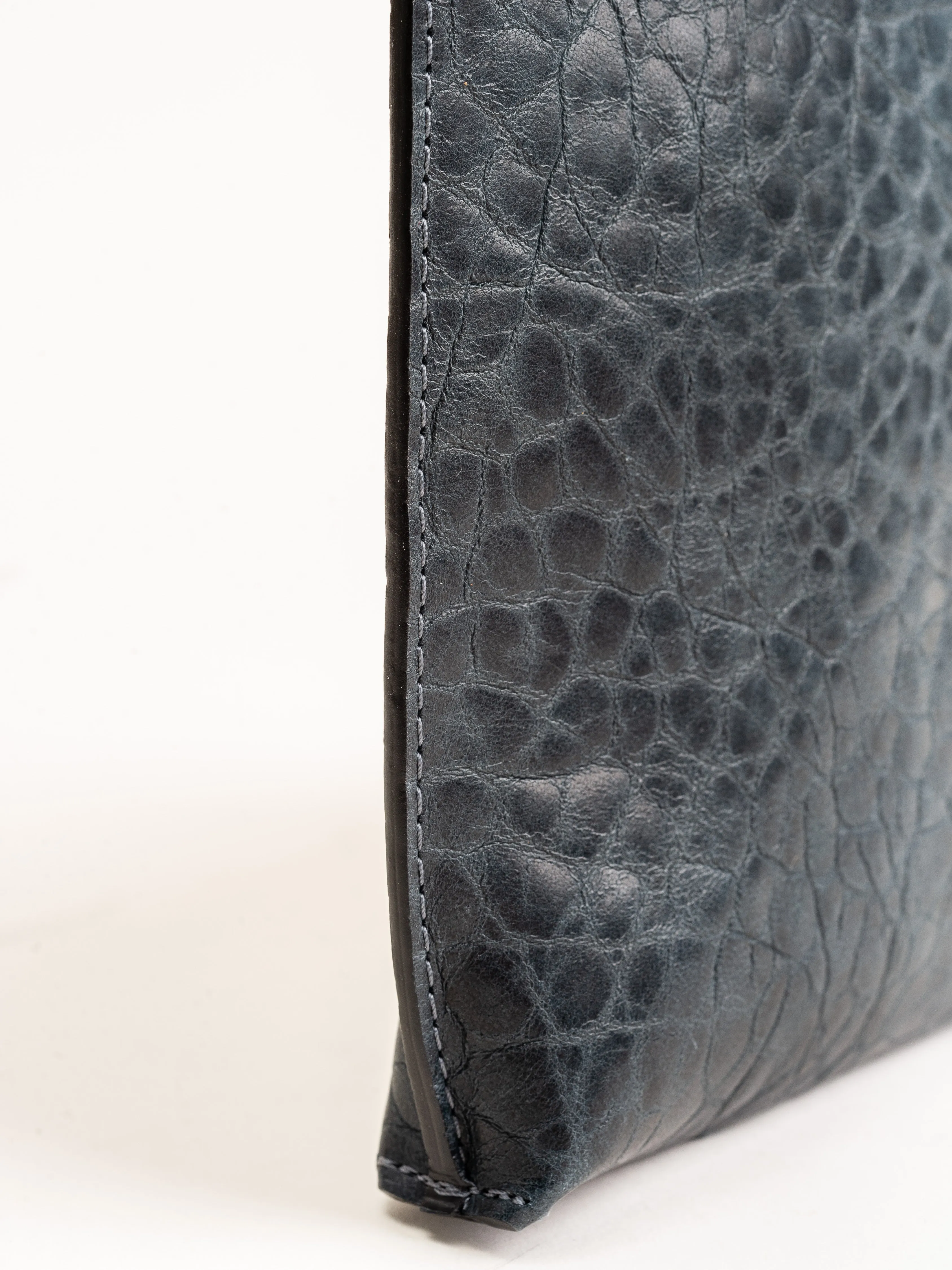 cell pouch - blue sheepskin