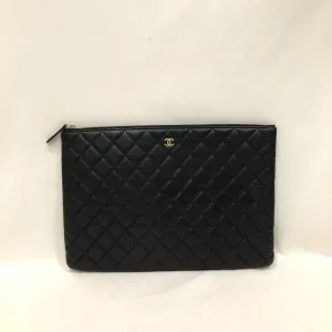 Chanel Black Leather CC Zippy Pouch Sku# 83263