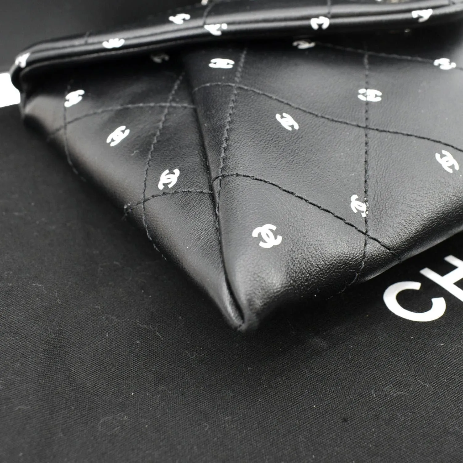 CHANEL CC Envelope Printed Lambskin Leather Chain Clutch Bag Black