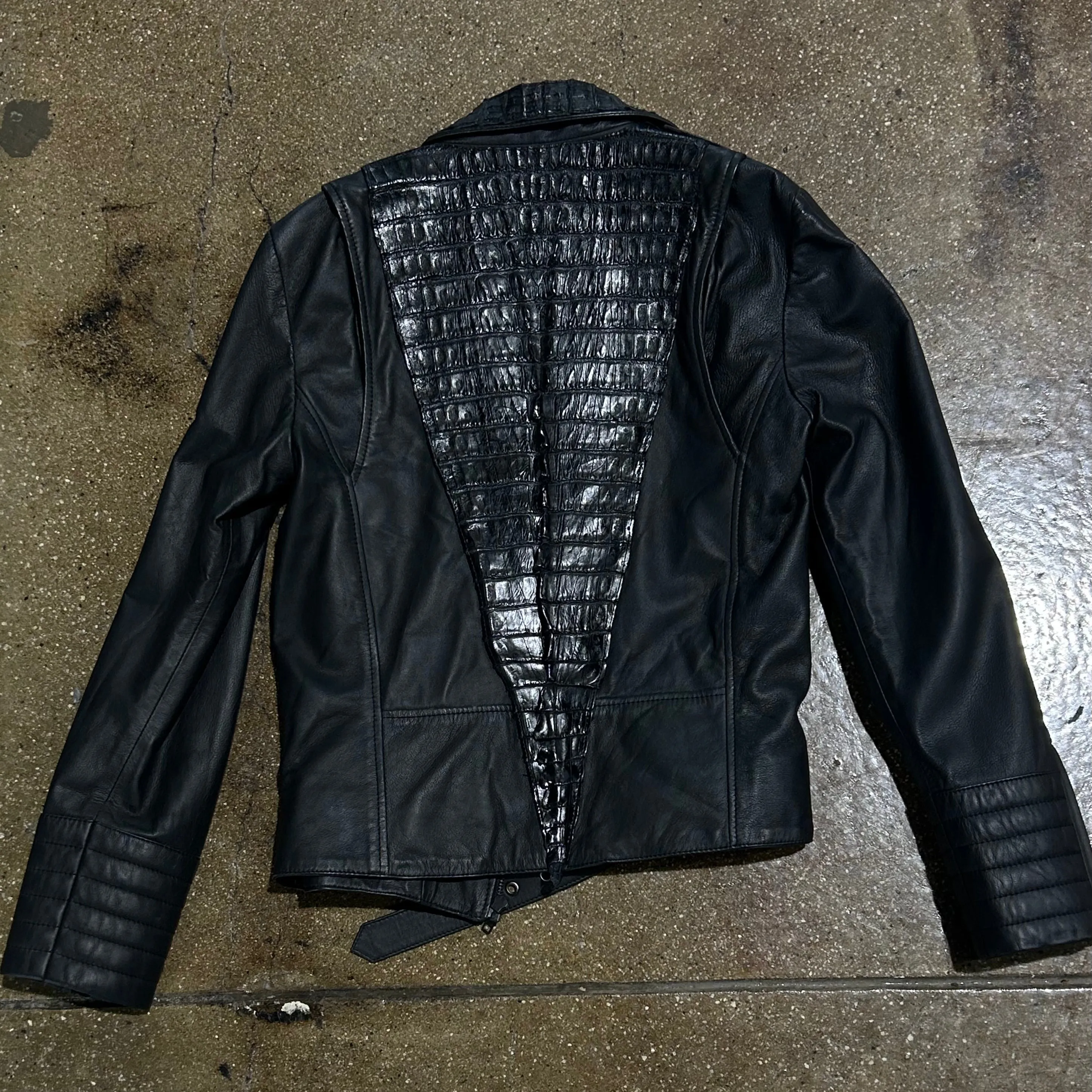 Croc Motif Leather X Shoulder Spikes Jacket
