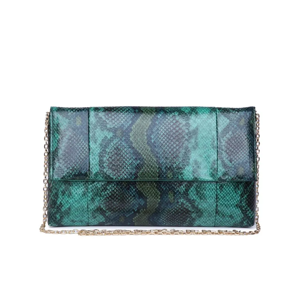Essie Clutch
