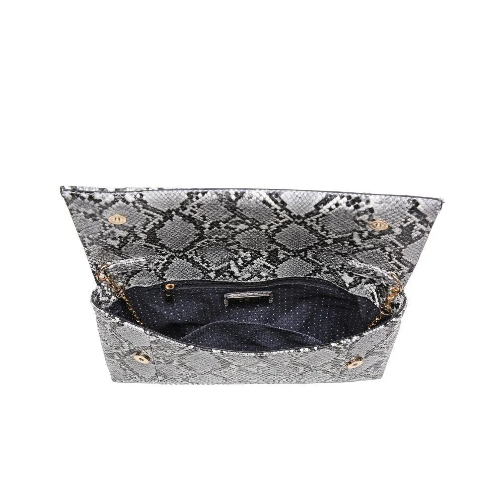 Essie Clutch
