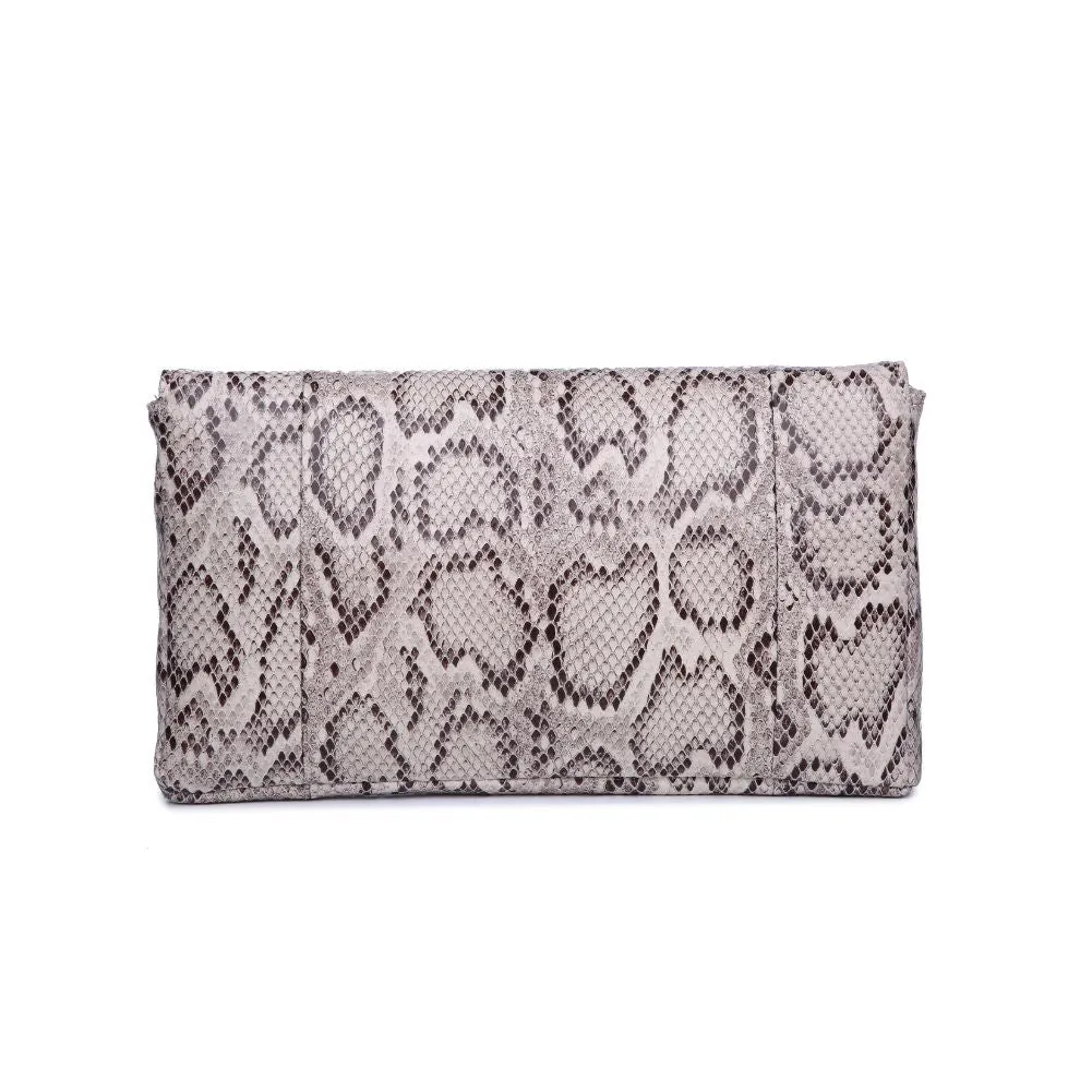 Essie Clutch