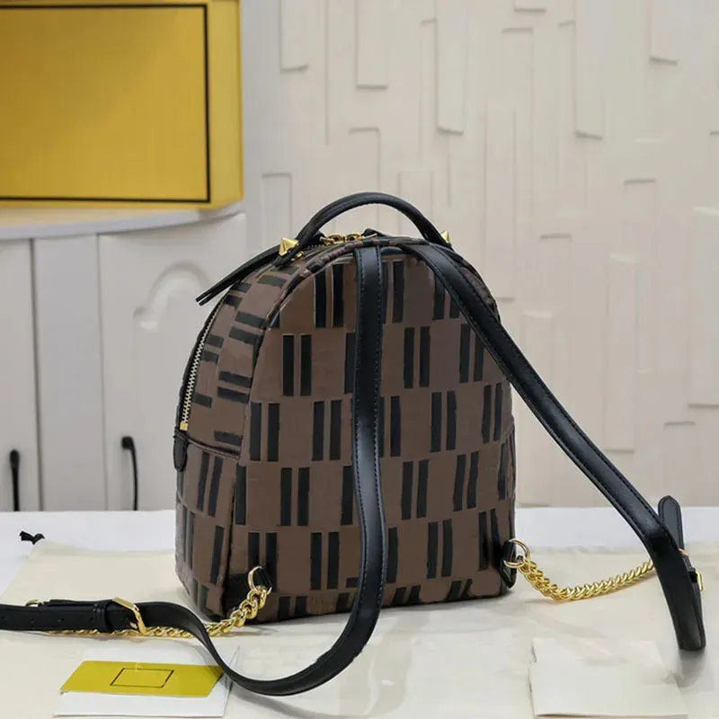 Famous Brand Designer Backpack Luxury Full Leather Embossed Book Bag Large Capacity Women's Book Bag F Family Retro Old Flower Mens Cambridge BagShoulder Bag