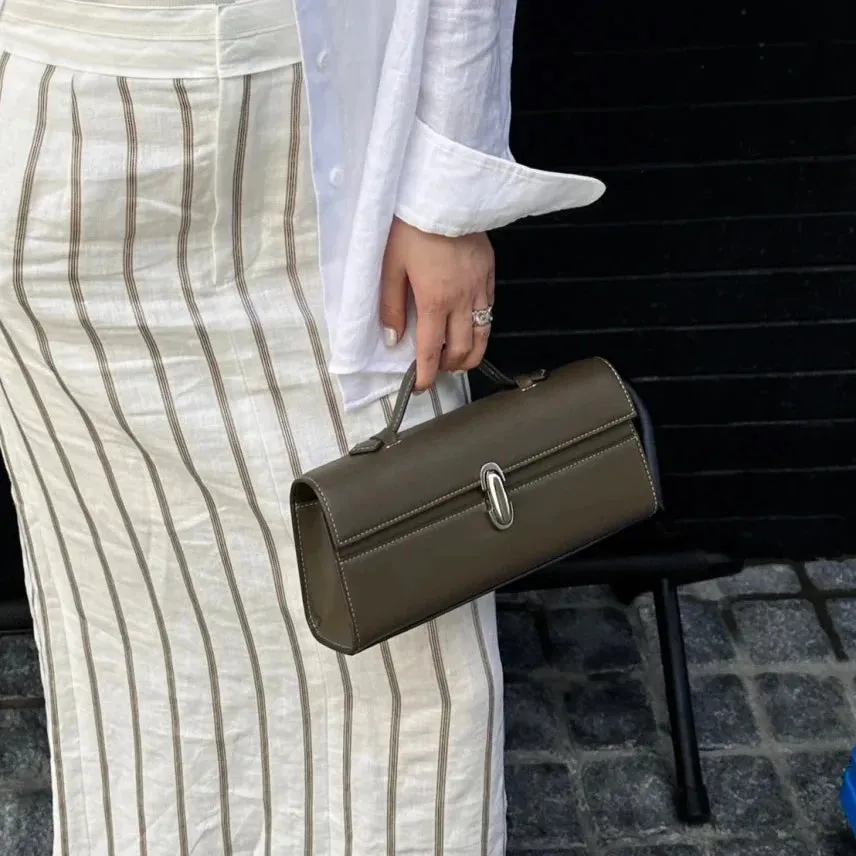 Genuine leather vintage handbag 2025 luxury design French simple calf leather horizontal small square bag fashion women handbag