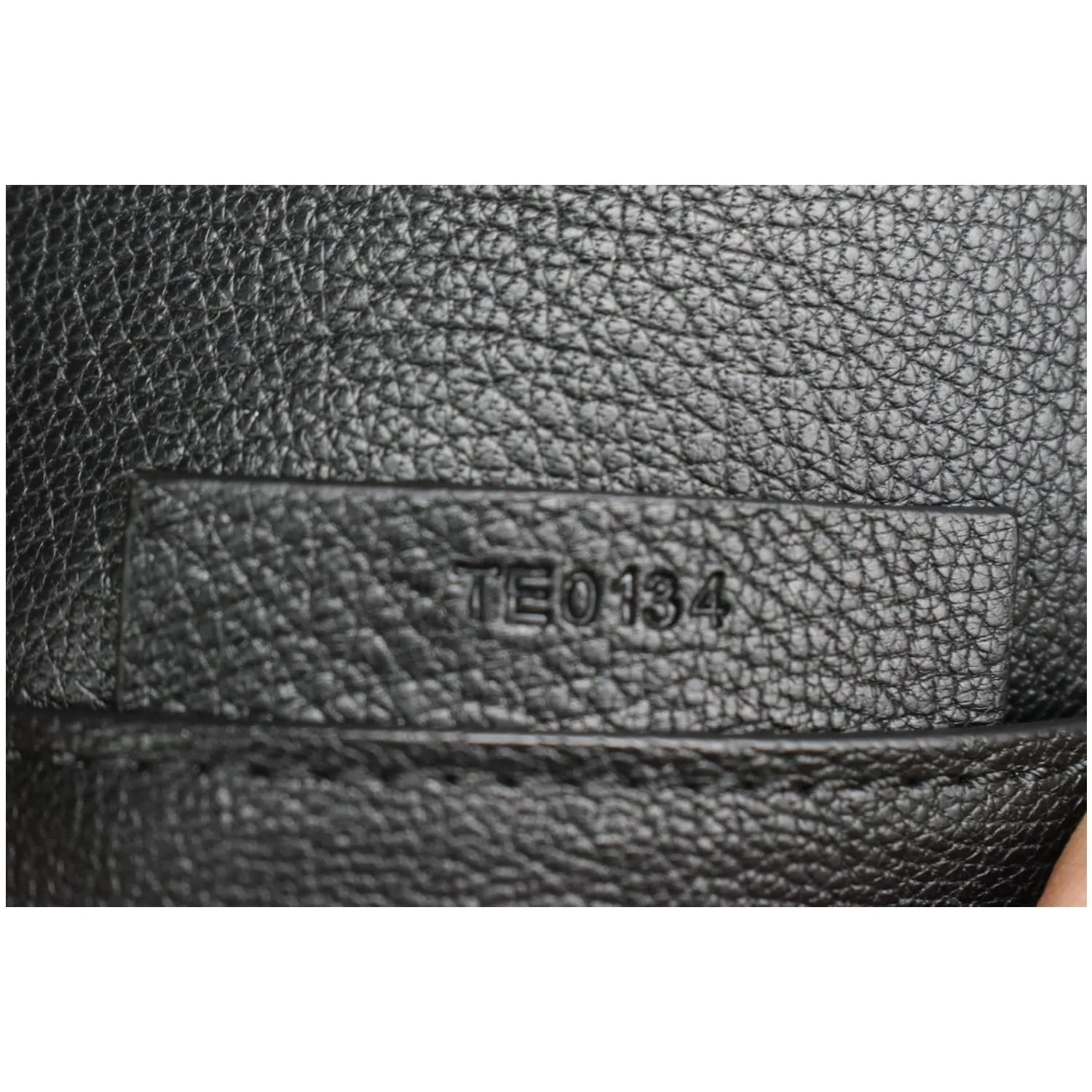 GIVENCHY Antigona Envelope Leather Clutch Black