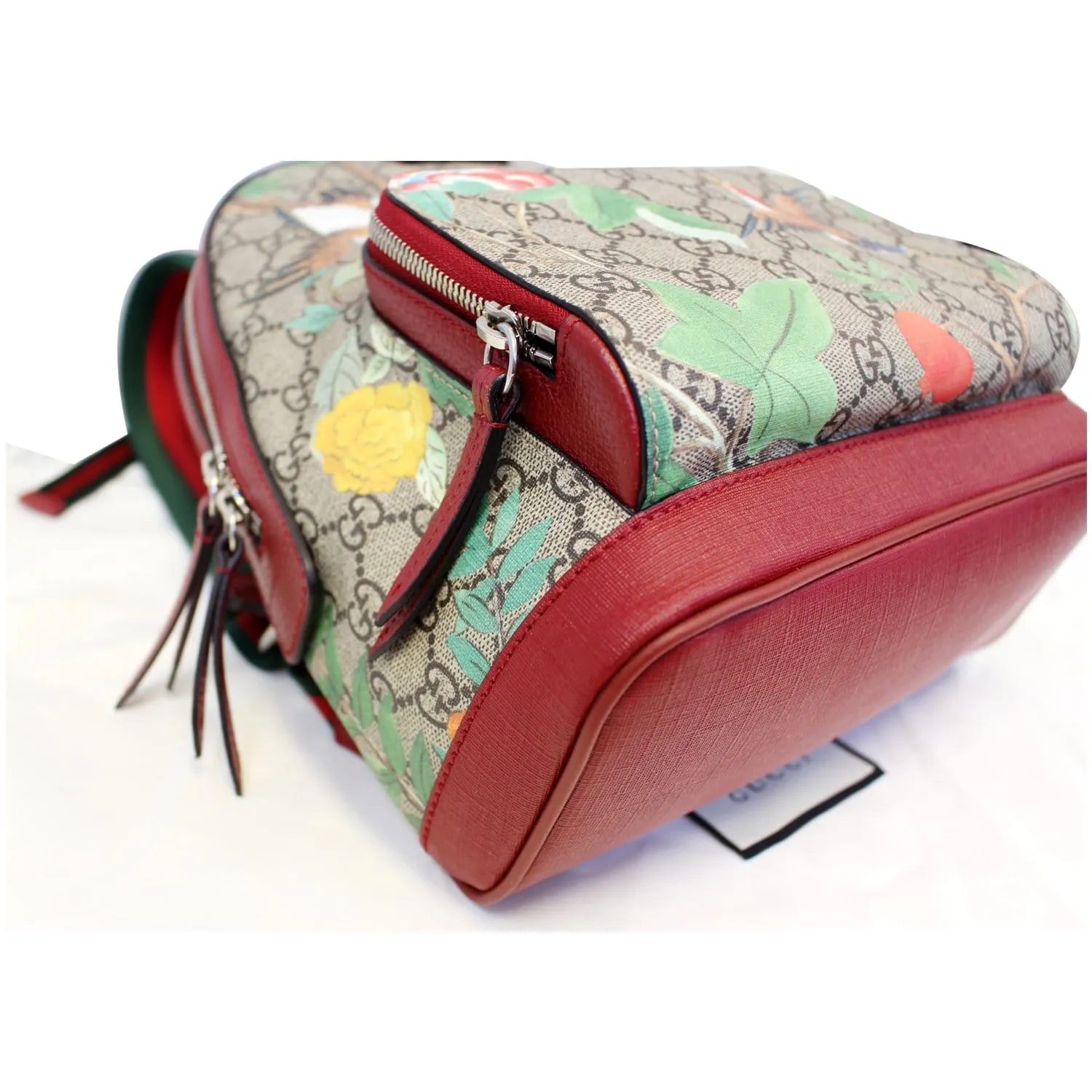 GUCCI GG Supreme Monogram Tian Animal Print Backpack 427042
