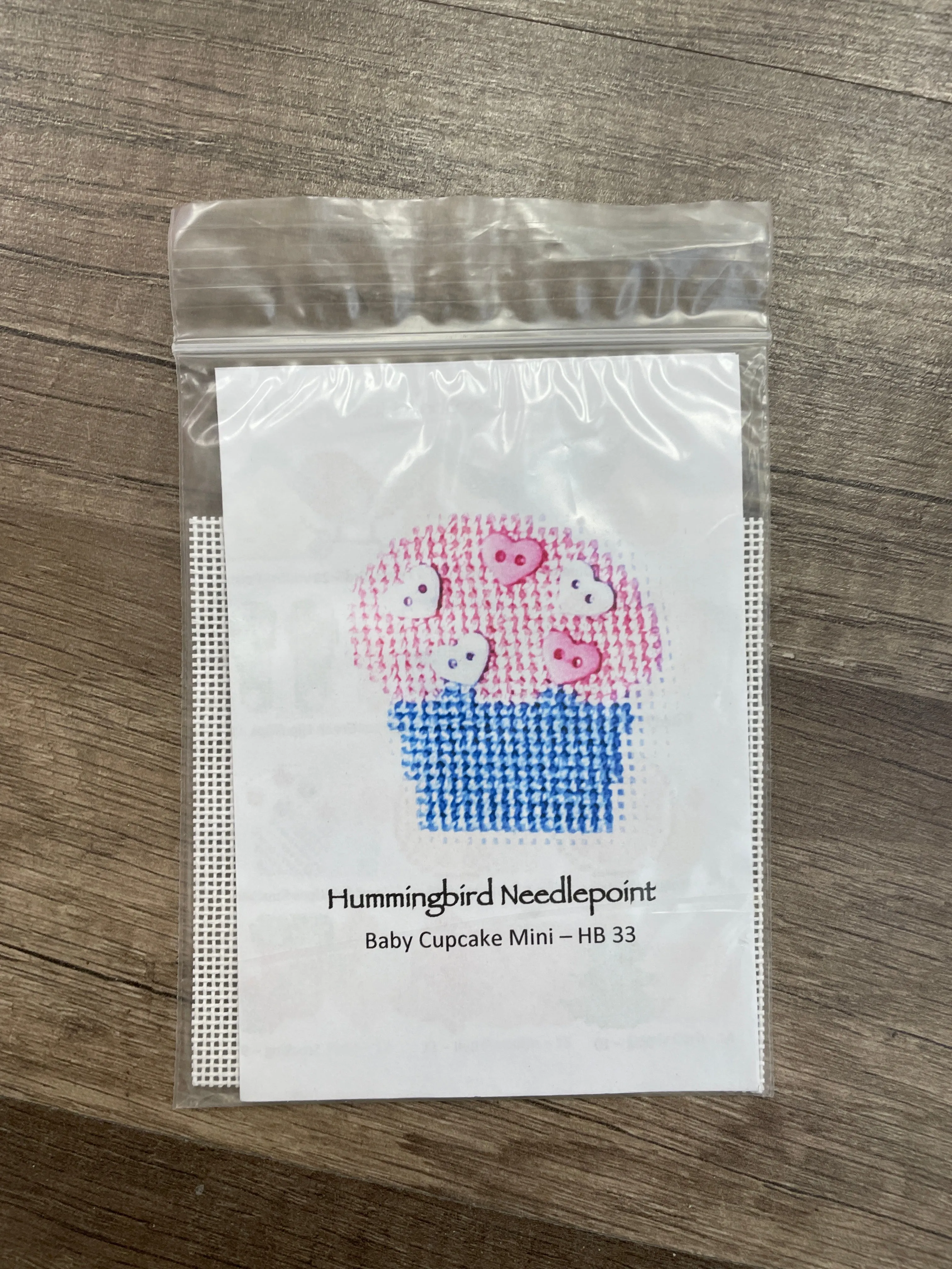 HB-33  - Mini - Baby Cupcake
