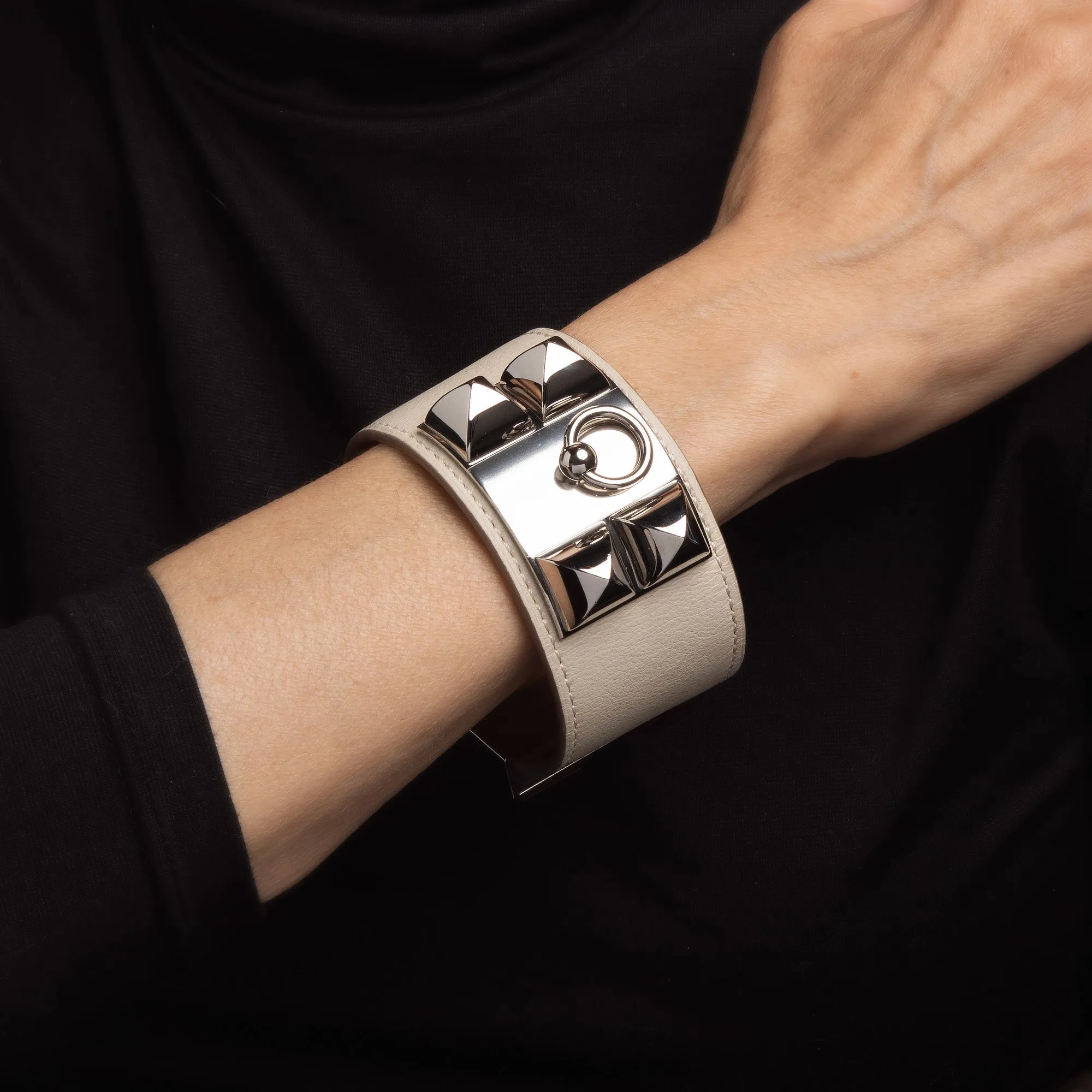 Hermes Bracelet CDC Collier de Chien Cuff White Leather Palladium Plate Sz L