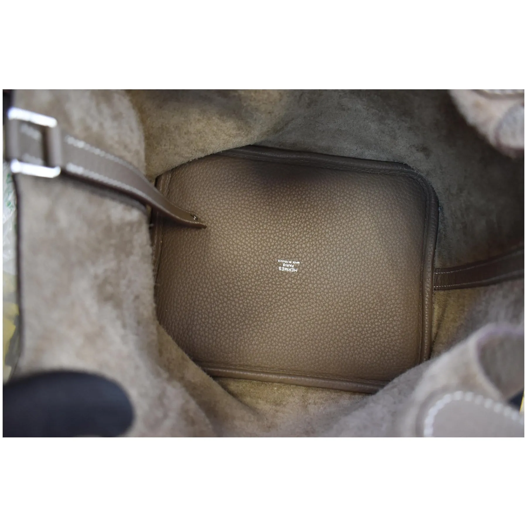 HERMES Picotin Lock 22 Taurillon Clemence Leather Satchel Bag Taupe