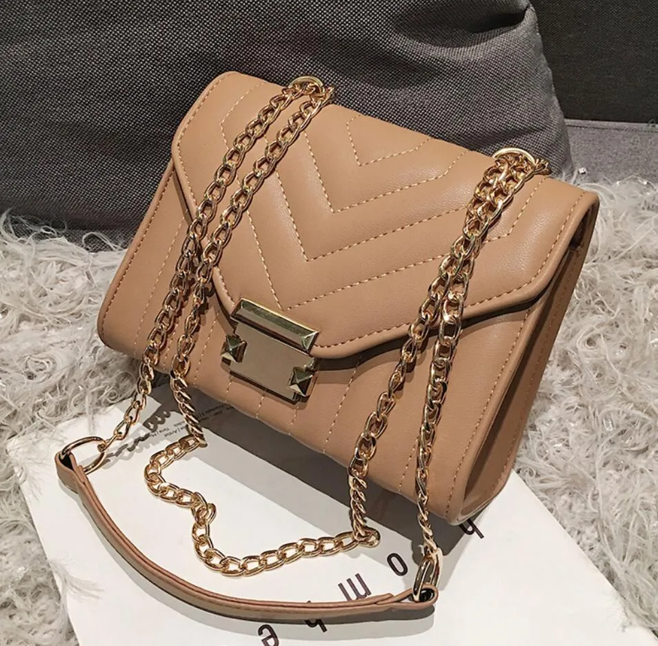 High Quality PU Leather Designer Handbag With Lock Chain