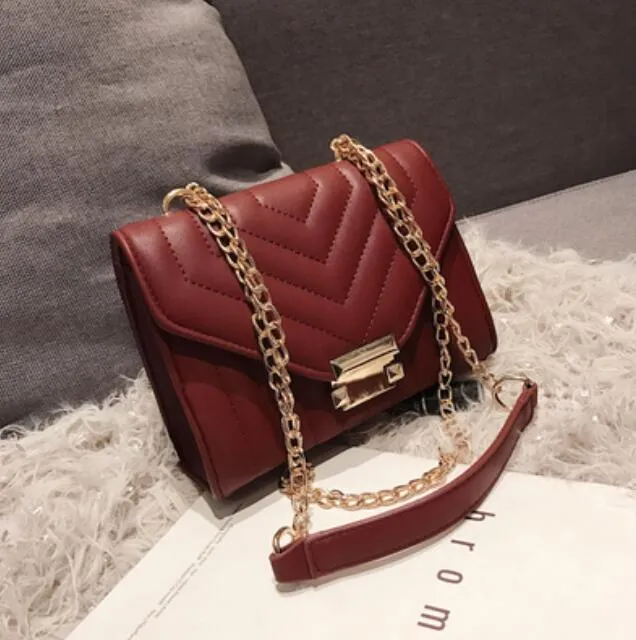 High Quality PU Leather Designer Handbag With Lock Chain
