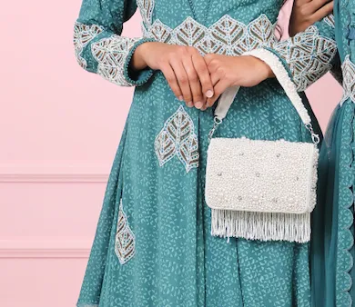 Ilesha Clutch