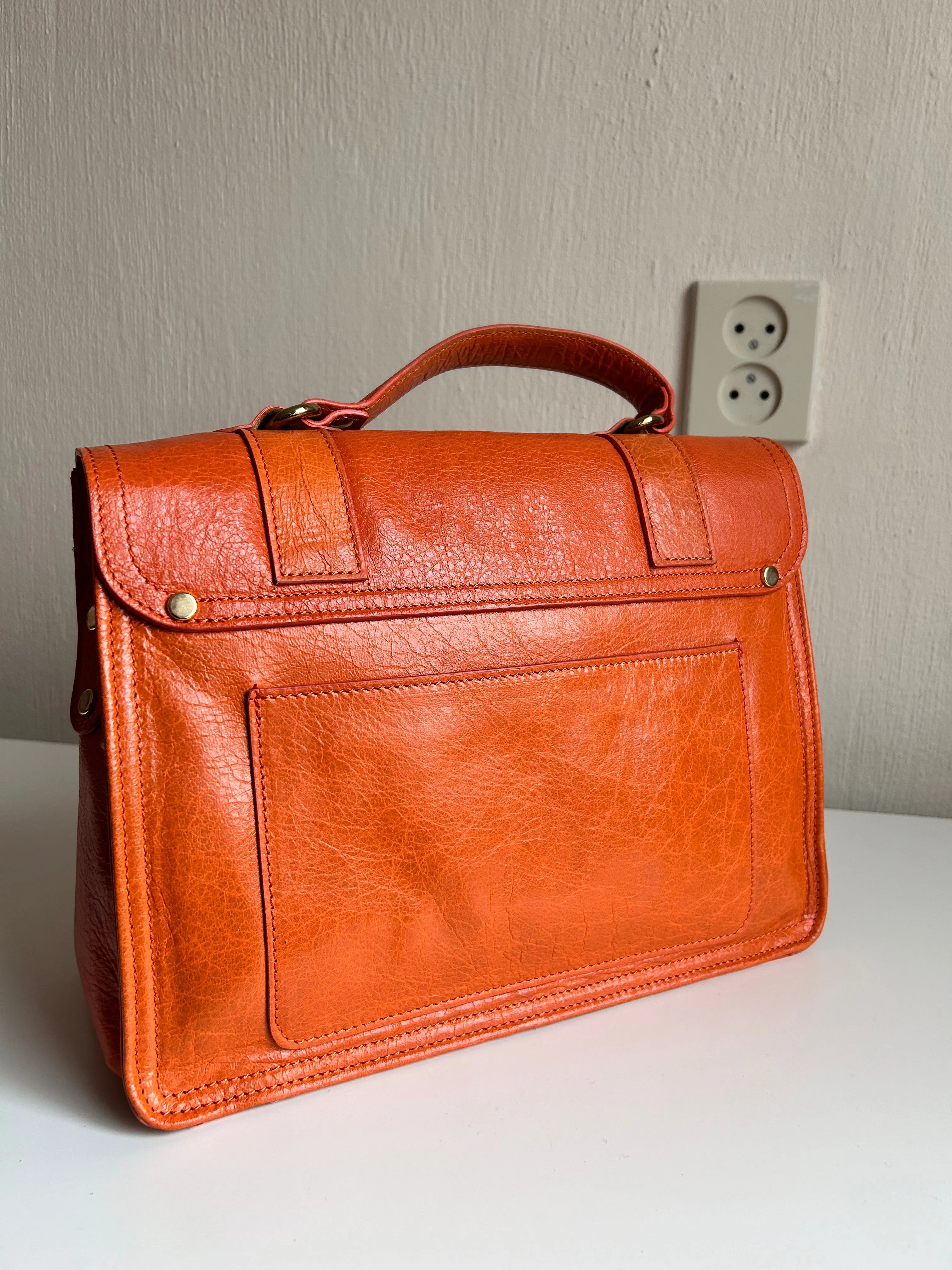 Italian leather organizer handbag