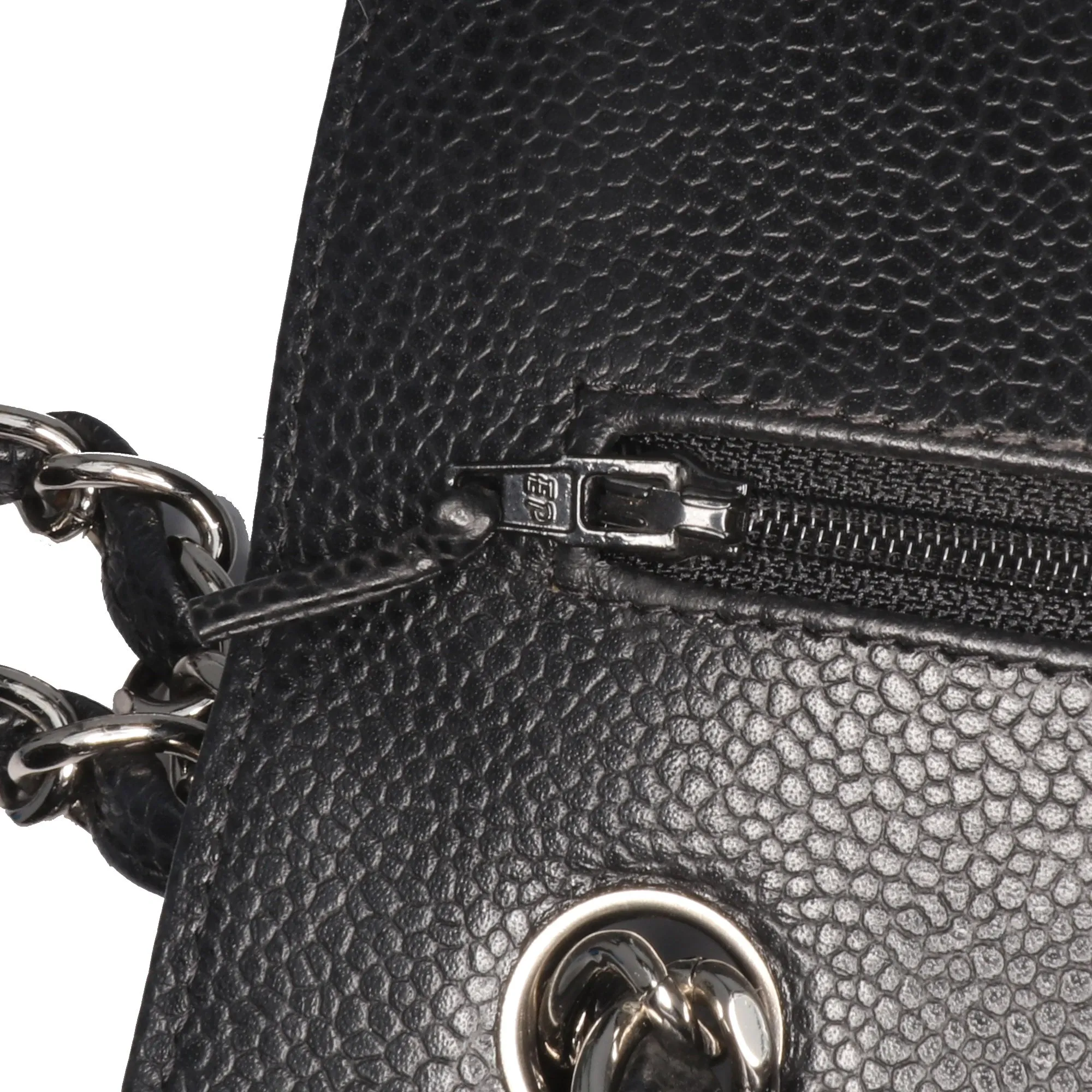 Jumbo Classic Caviar Double Flap