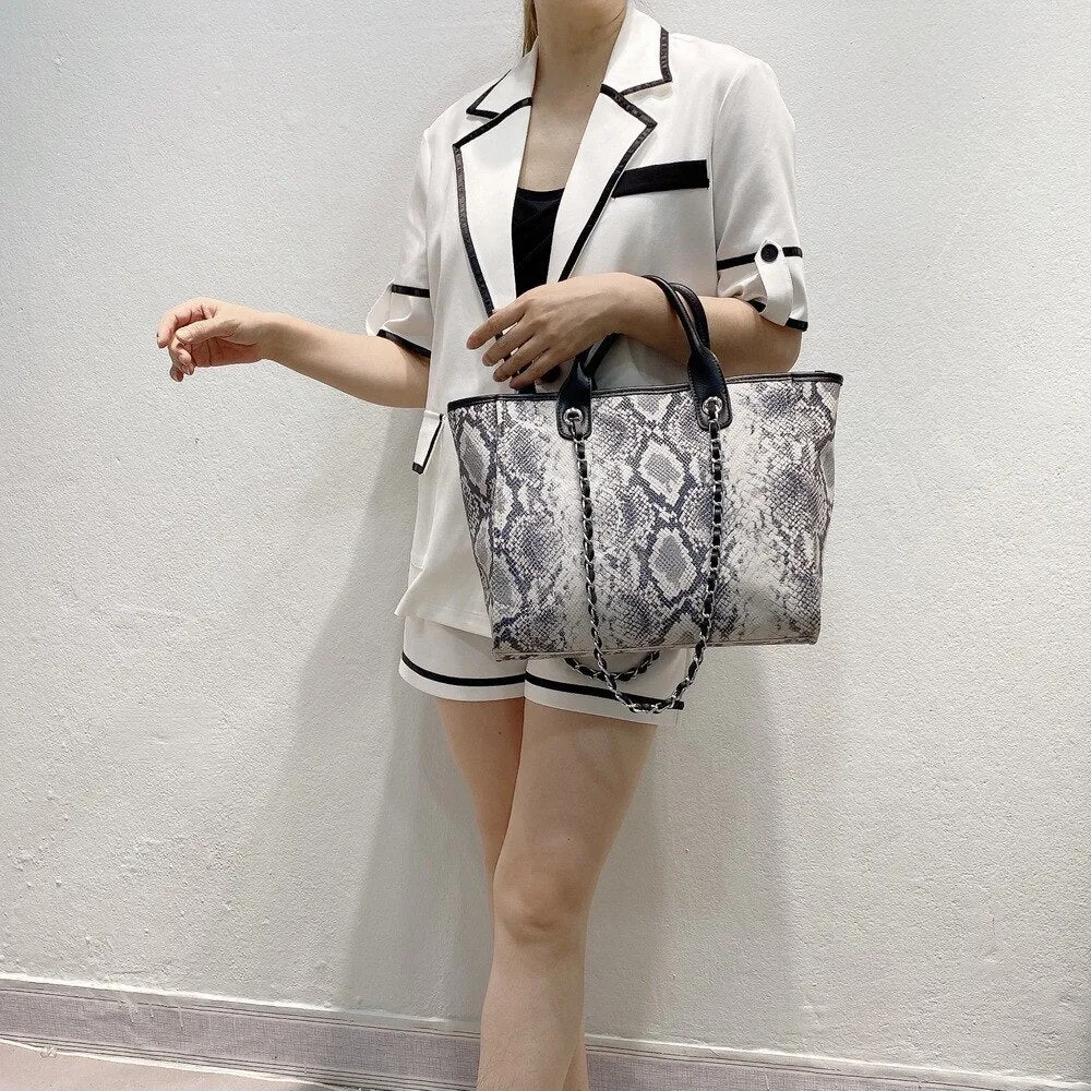 Large Capacity Snakeskin Shoulder Bag Genuine Leather