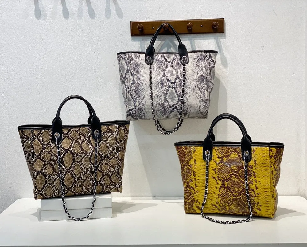 Large Capacity Snakeskin Shoulder Bag Genuine Leather