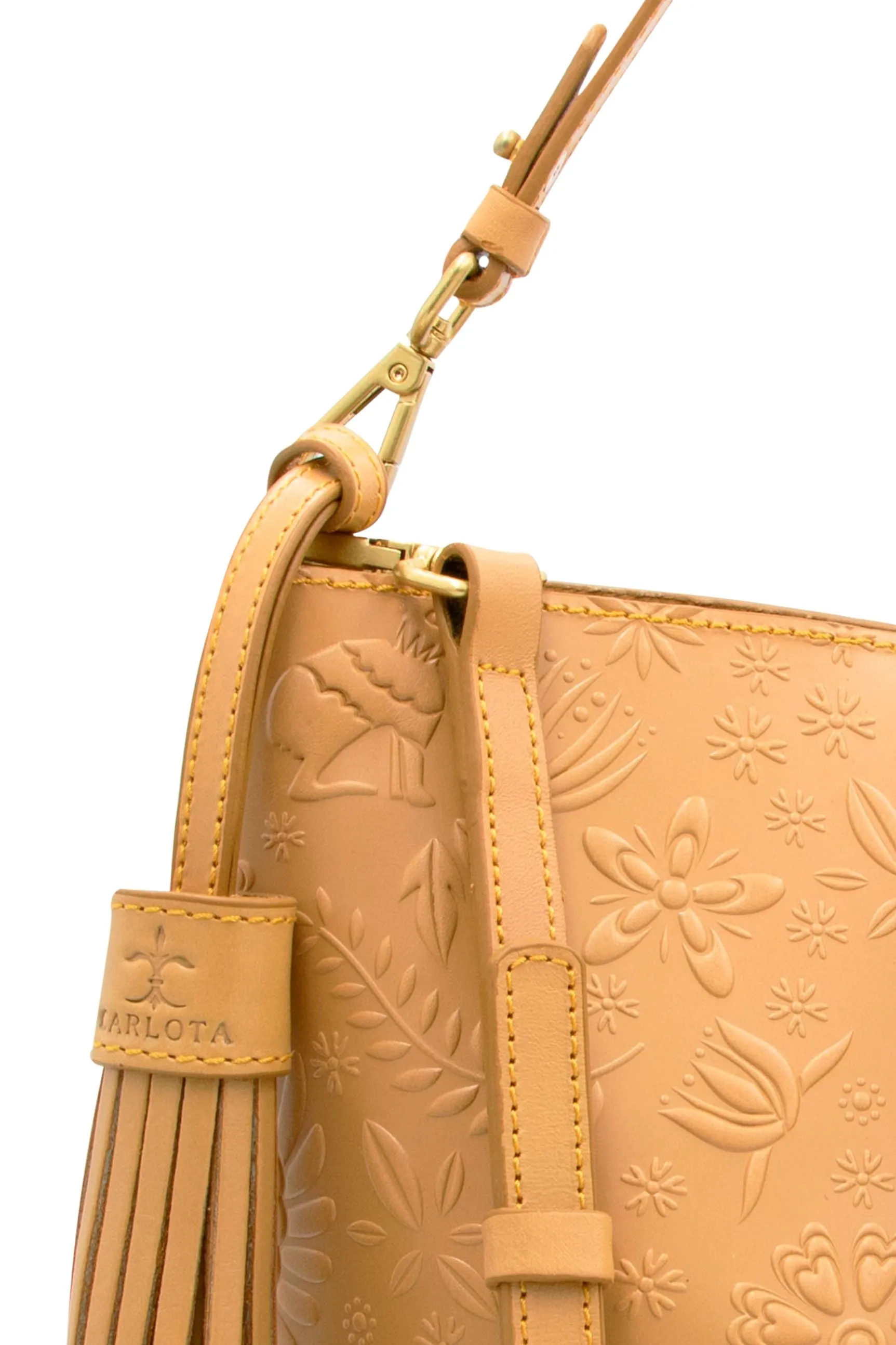 Liebre Shoulder Bag
