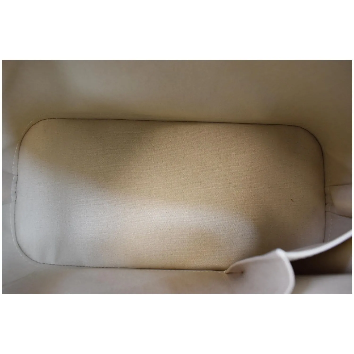 LOUIS VUITTON Alma PM Monogram Vernis Satchel Bag Cream - 20% OFF