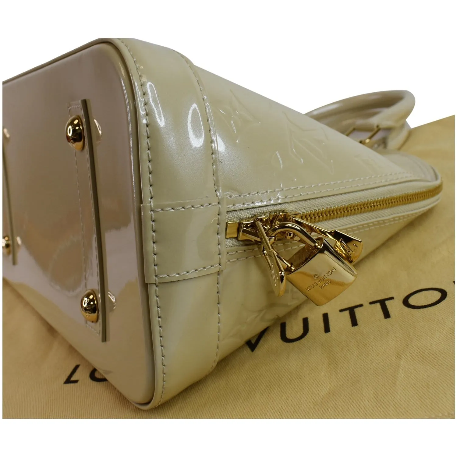 LOUIS VUITTON Alma PM Monogram Vernis Satchel Bag Cream - 20% OFF