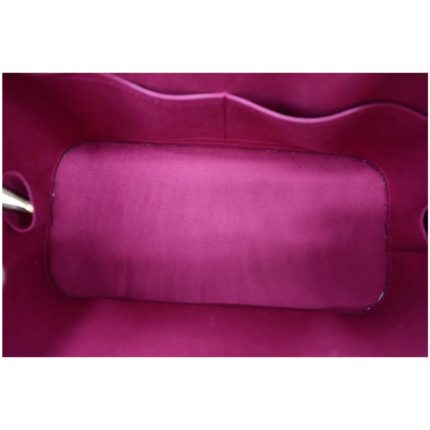LOUIS VUITTON Alma PM Monogram Vernis Satchel Bag Red