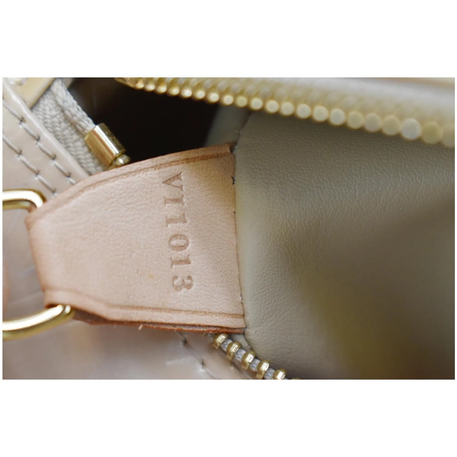 LOUIS VUITTON Bedford Papillon Vernis Leather Satchel Bag Beige