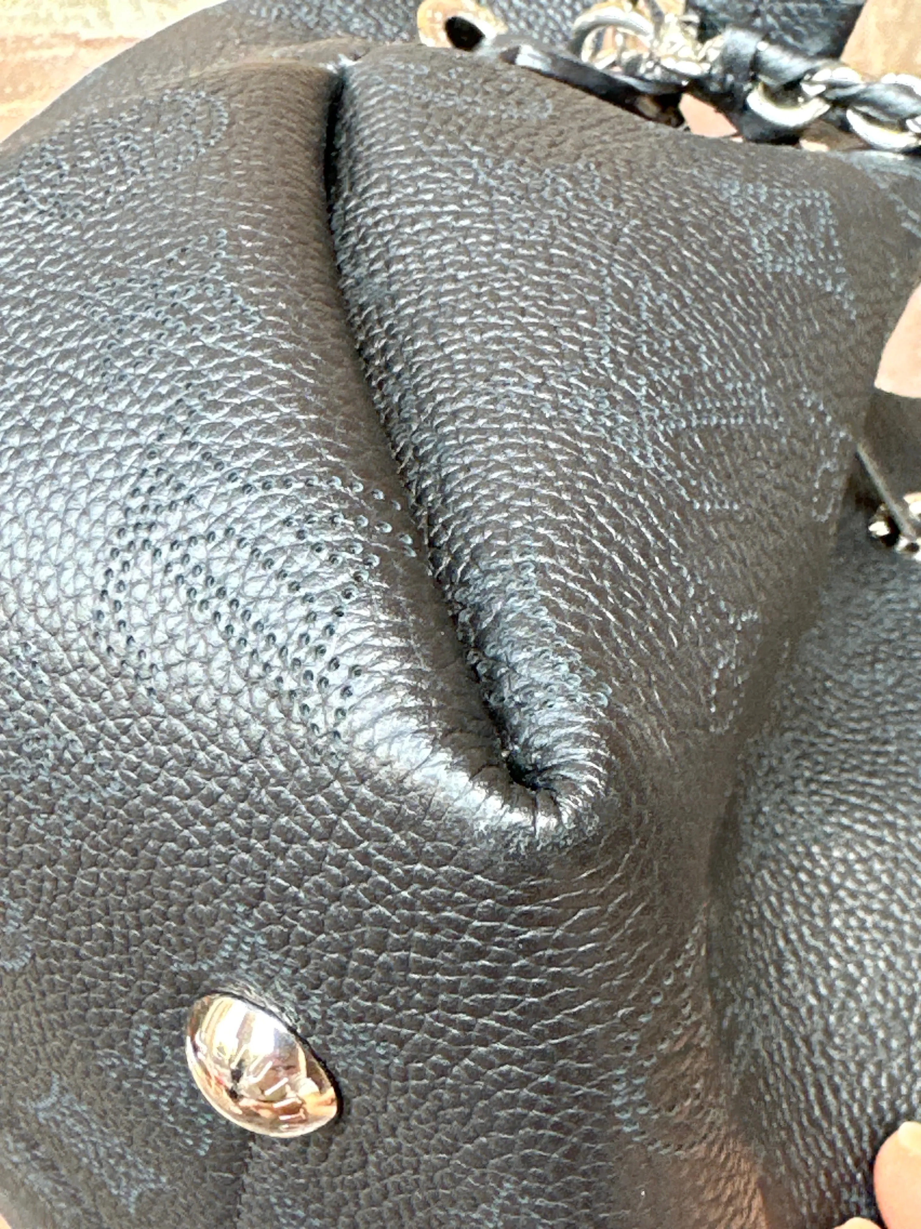 Louis Vuitton Bella Bucket Bag Mahina Leather 65567