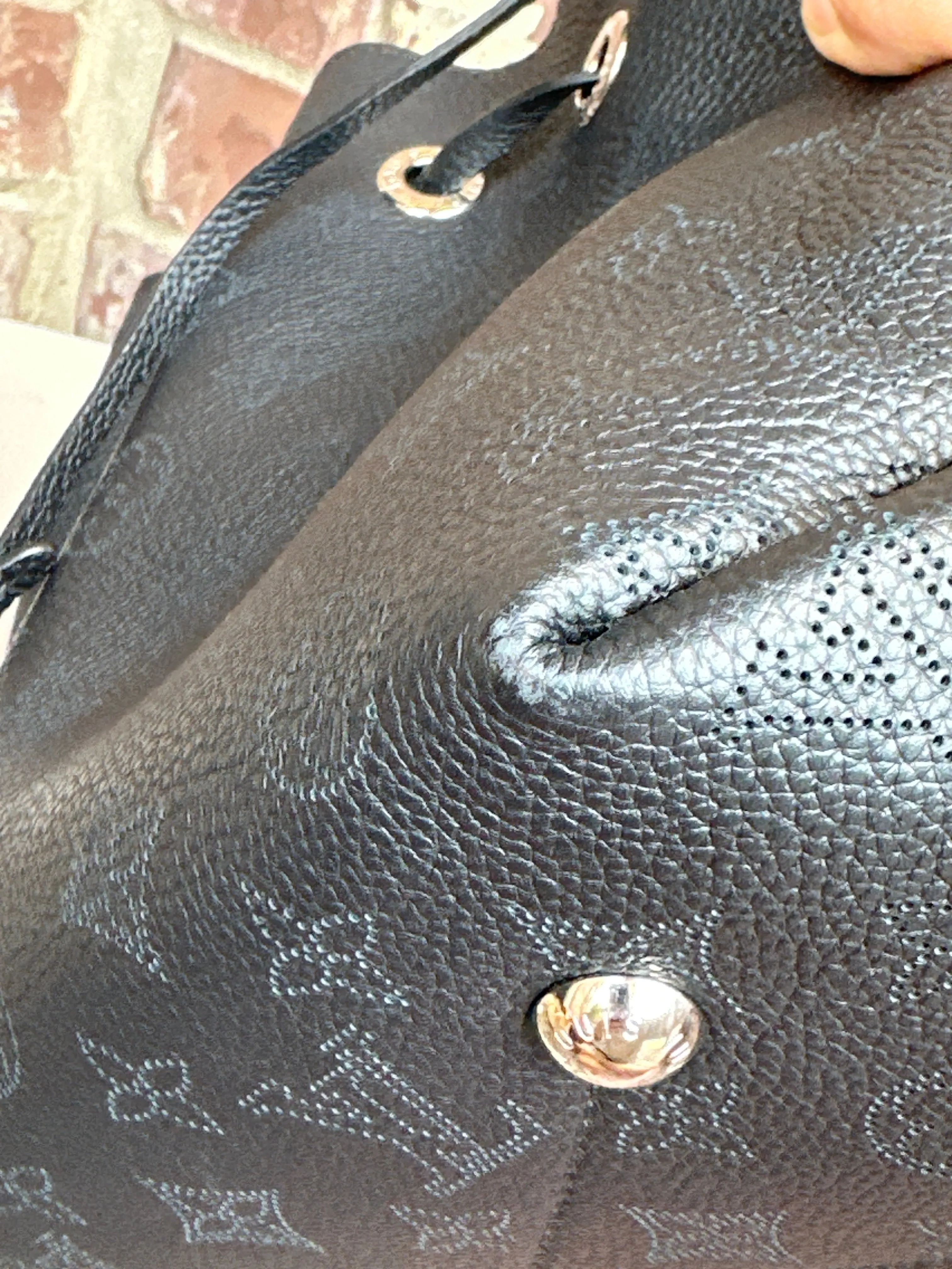 Louis Vuitton Bella Bucket Bag Mahina Leather 65567