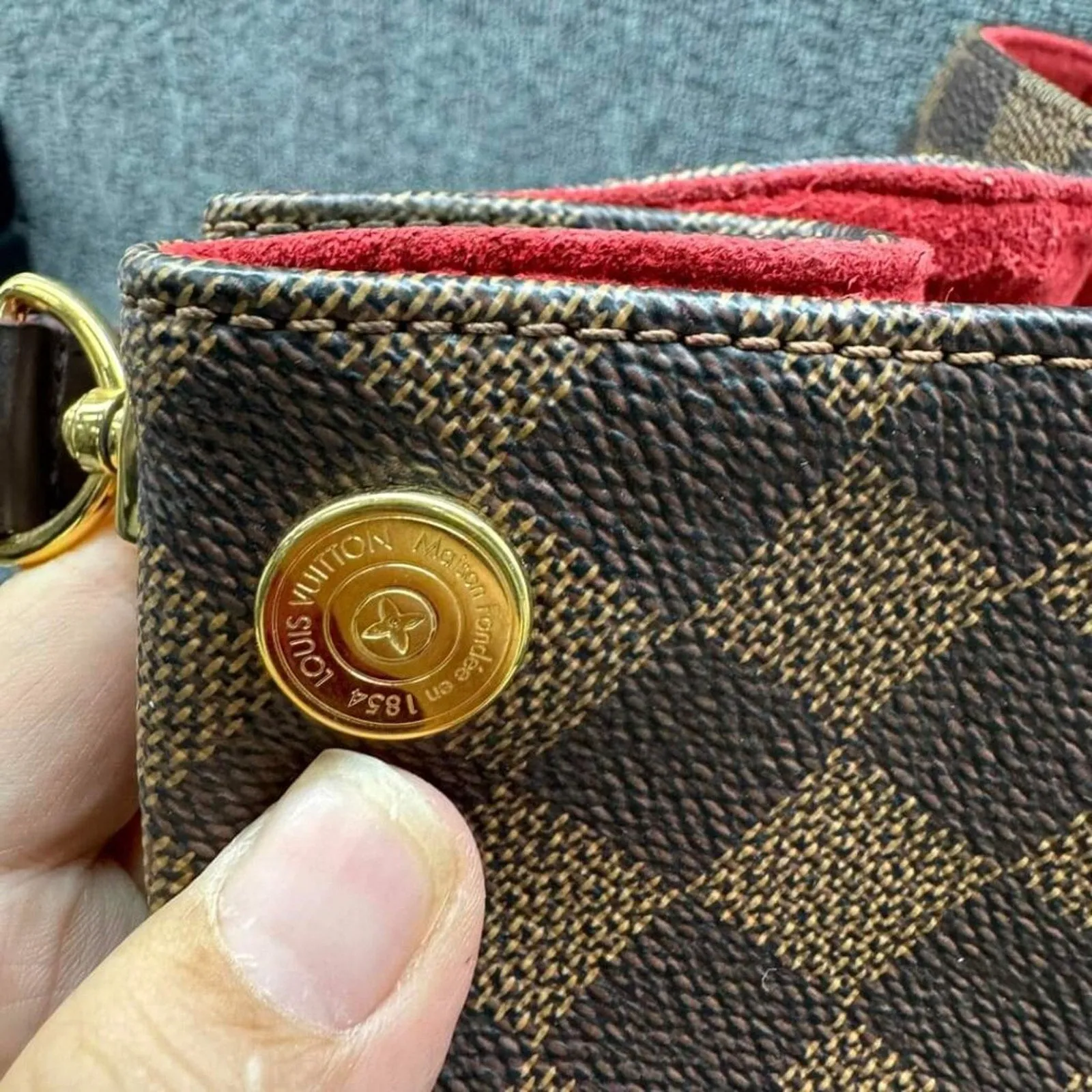 Louis Vuitton Caissa Brown Damier Ebene Canvas Shoulder Bag