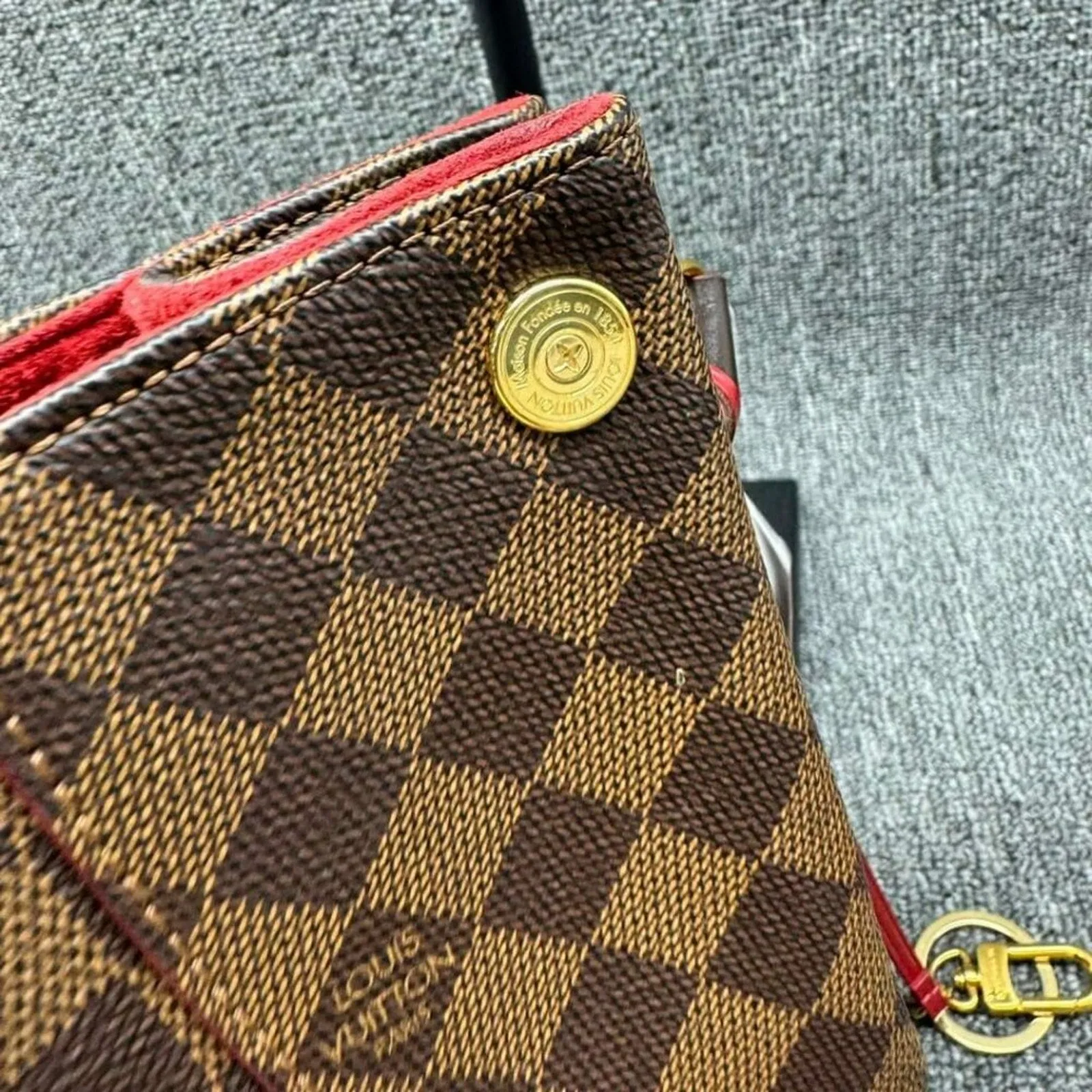 Louis Vuitton Caissa Brown Damier Ebene Canvas Shoulder Bag