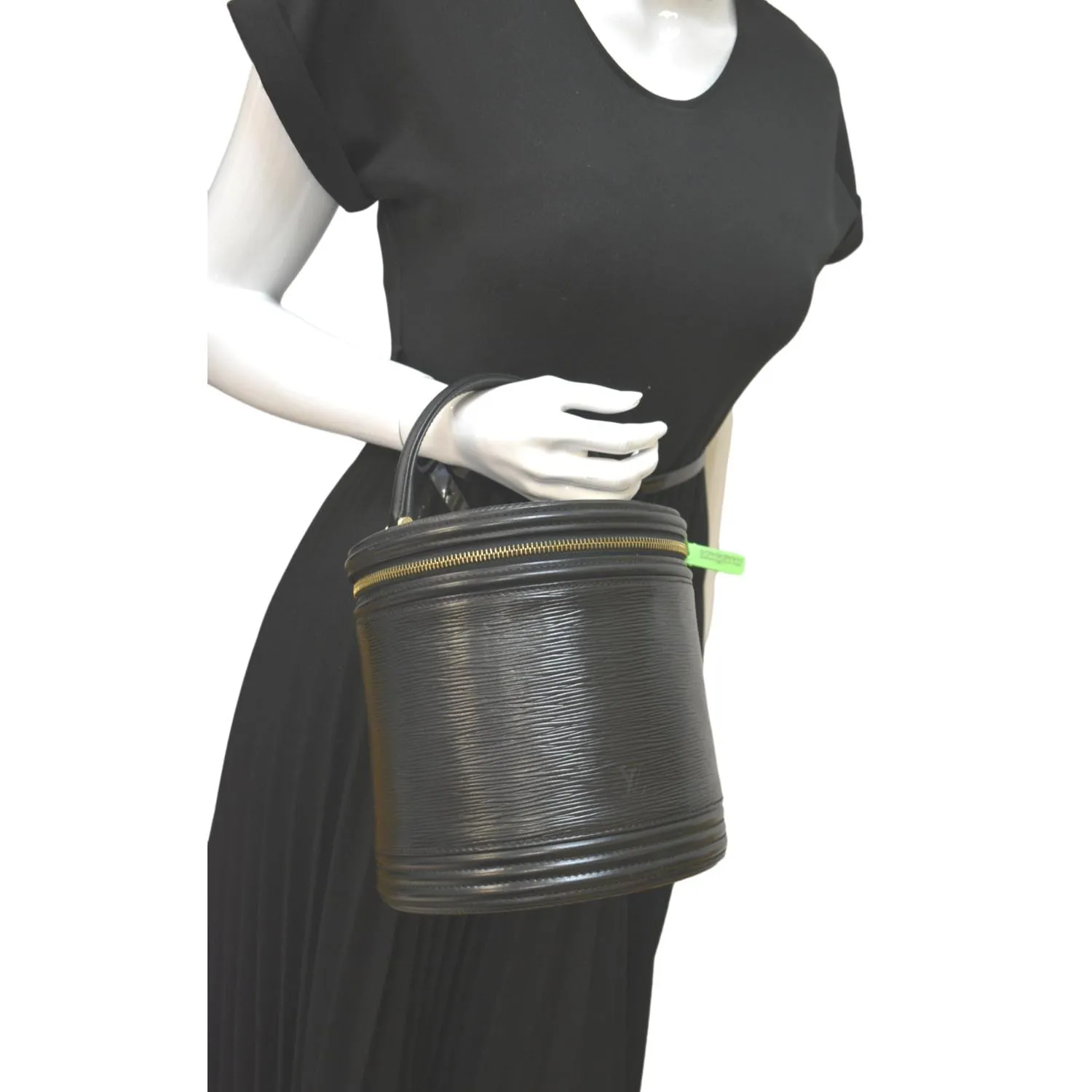 LOUIS VUITTON Cannes Epi Leather Vanity Bag Black
