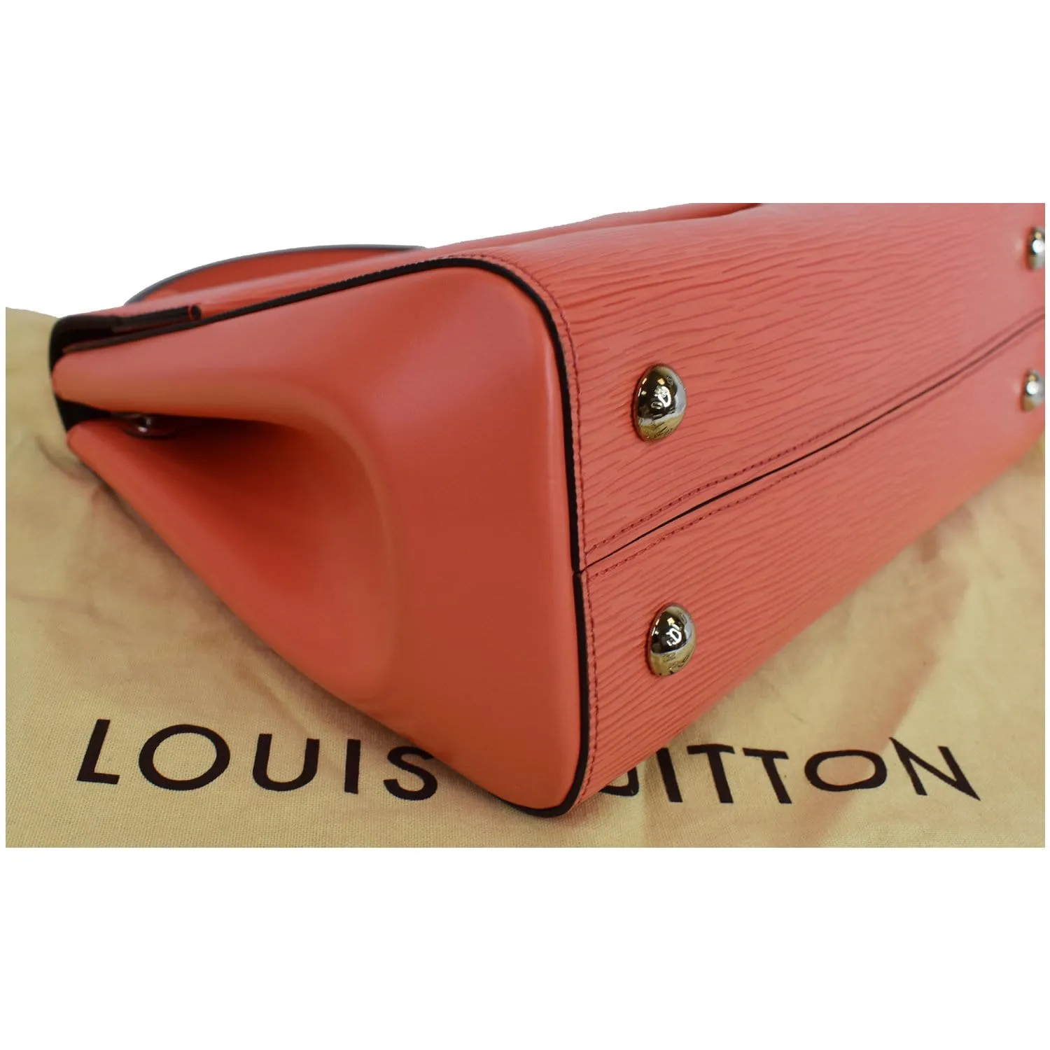 LOUIS VUITTON Cluny MM Epi Leather Satchel Bag Coral